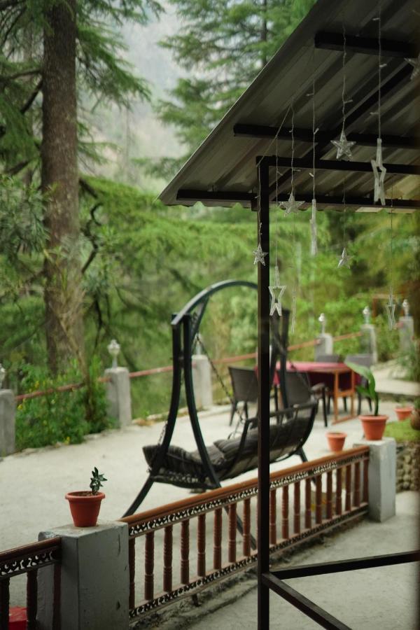 Hotel Deep Forest 卡索尔 外观 照片