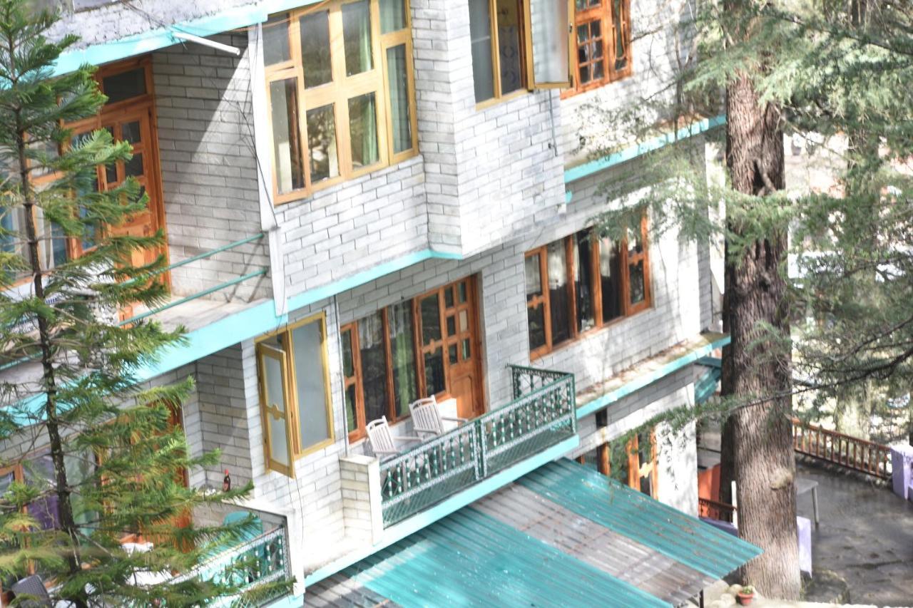Hotel Deep Forest 卡索尔 外观 照片