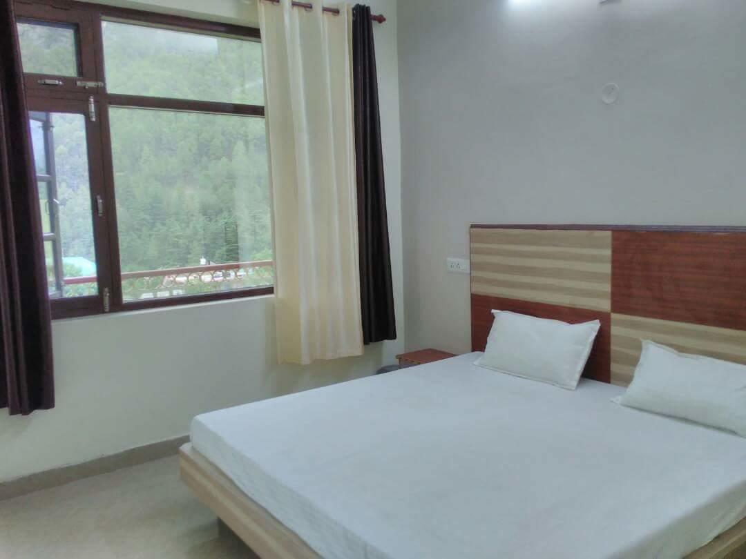 Hotel Deep Forest 卡索尔 外观 照片